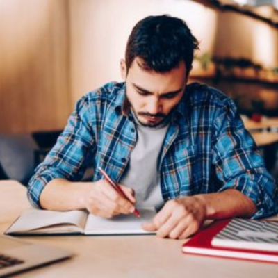 تطوير الذات والمهارات الشخصية والذكاء الاصطناعي